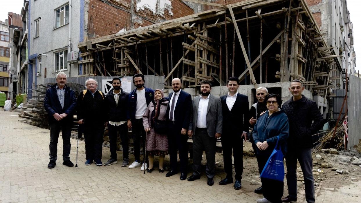 "Yarısı Bizden Kampanyası"nda ilk temel Üsküdar Salacak'ta atıldı