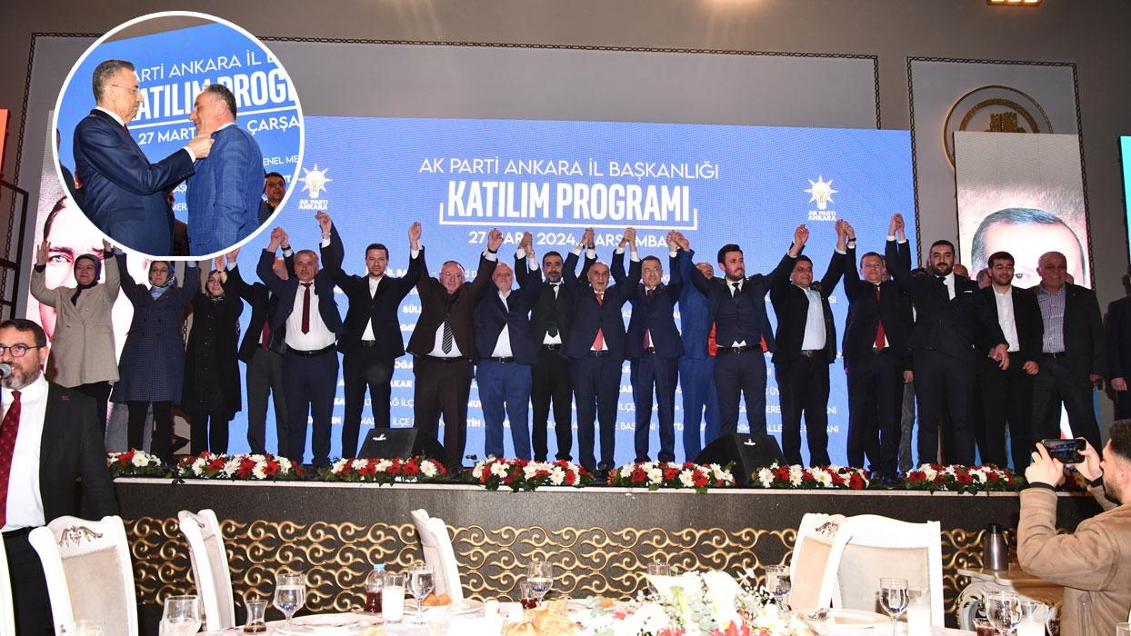 Yeniden Refah'ta istifa depremi: Ankara İl Yönetimi AK Parti'ye geçti, rozetleri takıldı