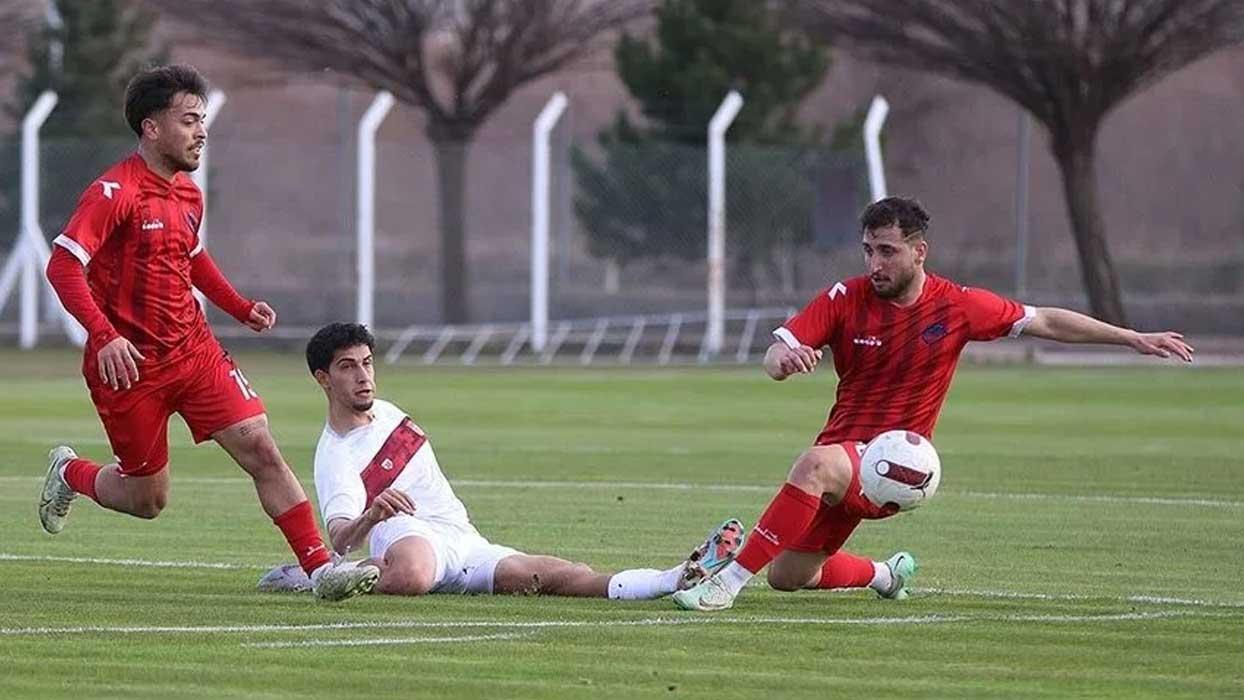 Sivasspor hazırlık maçını 3 golle kazandı
