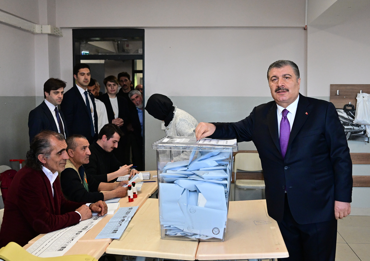 Sağlık Bakanı Fahrettin Koca: Oy kullanmak şehirlerimiz için bir sorumluluğumuz
