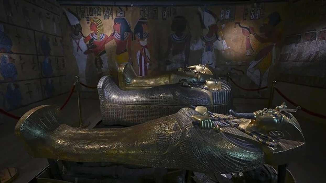 Replikalardan oluşturulan "Tutankhamun, Çocuk Kral'ın Hazineleri" sergisi Ankara'da