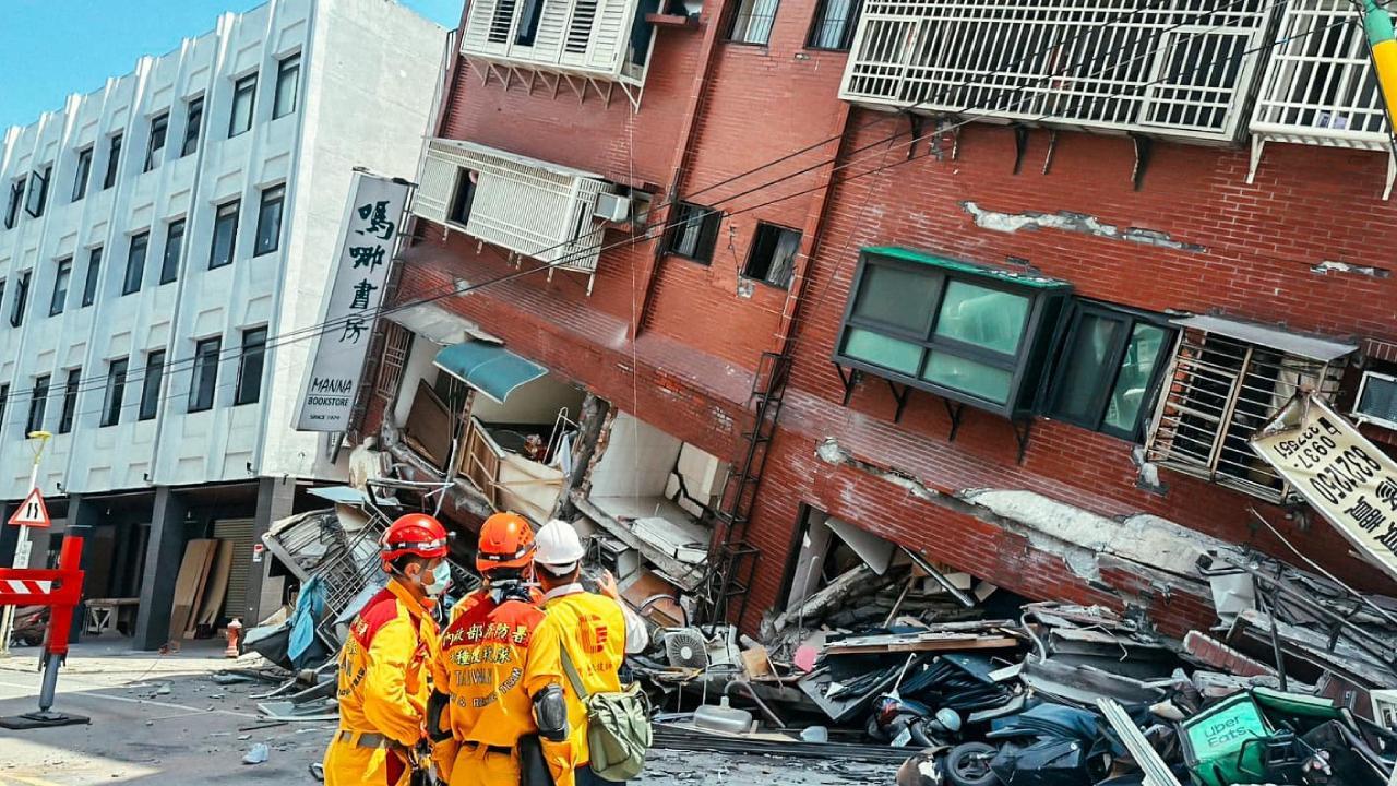 Tayvan'daki 7,4'lük depremde ölenlerin sayısı 13'e yükseldi