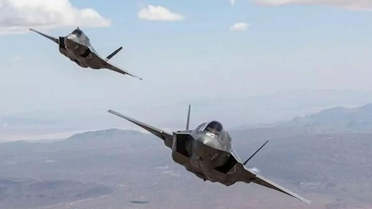 Gerilim tırmandı! Alman savaş uçakları Rus keşif uçağını engelledi