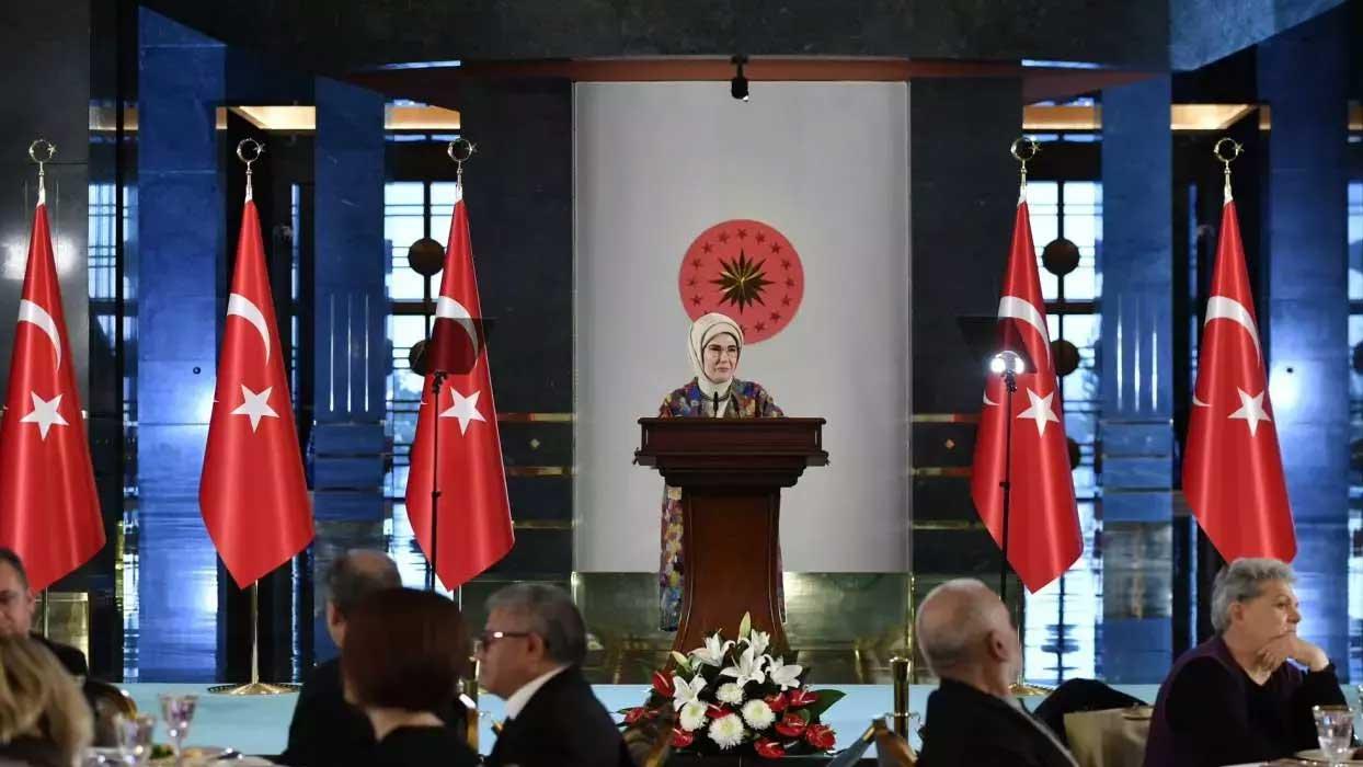 Emine Erdoğan'dan 10 Nisan Polis Haftası mesajı: