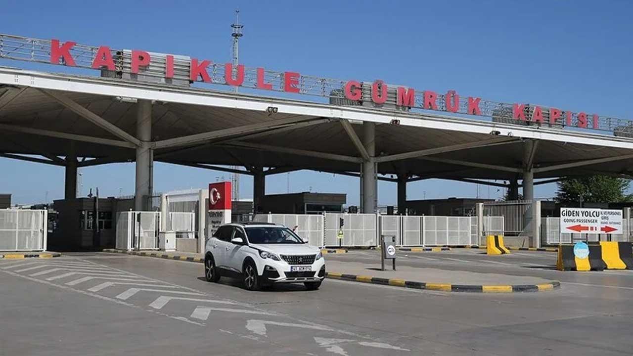 Edirne'deki sınır kapılarında bayram nedeniyle akıcı yoğunluk oluştu