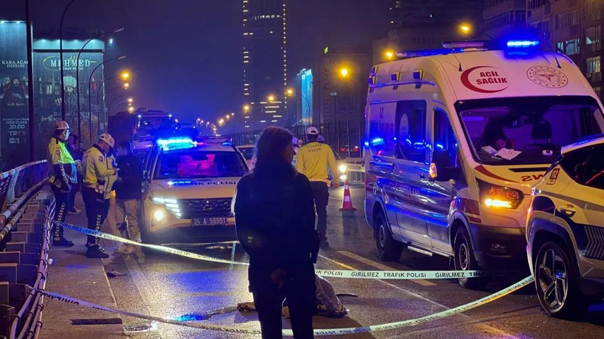 Bariyerlere çarpan motosikletin sürücüsü öldü