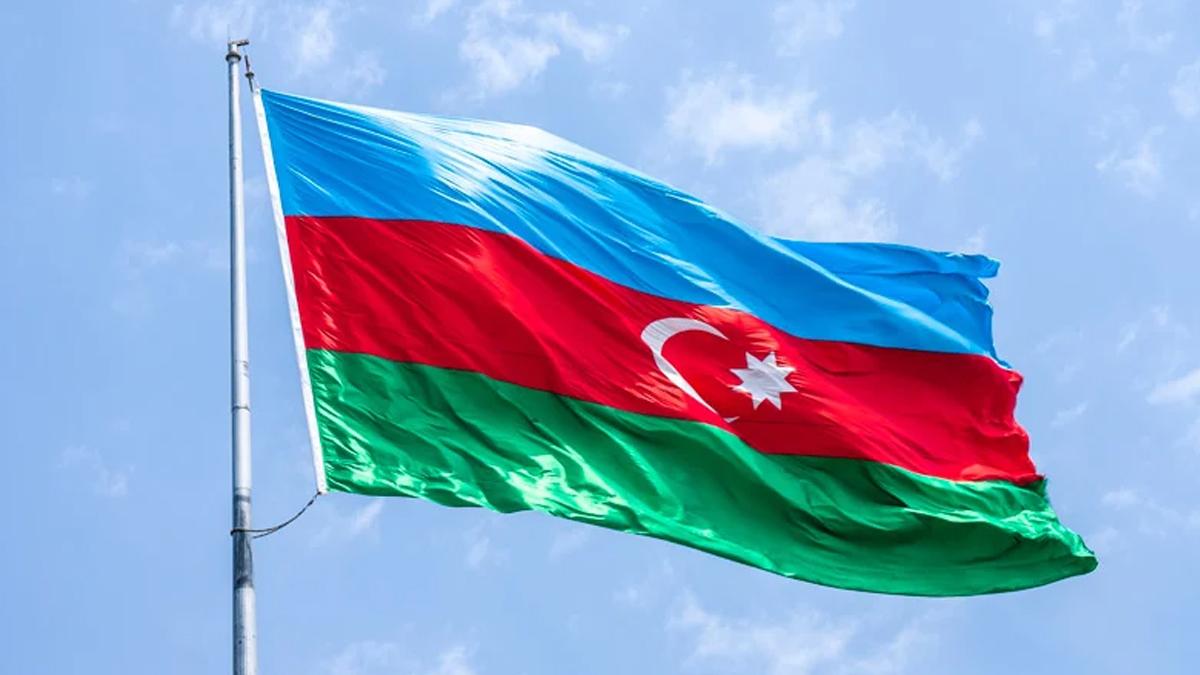 Azerbaycan, İran ve İsrail'e itidal çağrısı yaptı