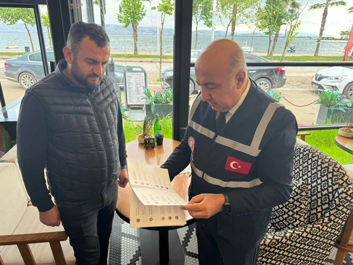 Ticaret Bakanlığı ekipleri 81 ilde kafe ve restoranları denetledi