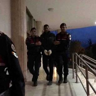 Sakarya'da evlat dehşeti: Para vermeyen annesini benzin dökerek yakan şahıs tutuklandı 
