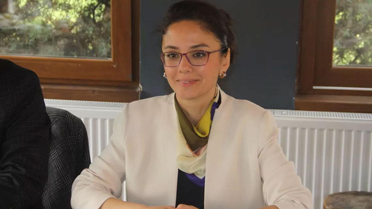 Hakkında rüşvet soruşturması açılan CHP'li Köksal, ortağını başkan yardımcısı yaptı!