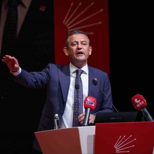 AK Parti'den Özgür Özel'e zor sorular: CHP'li İBB'nin borcunun tek başına 180 milyarı aştığını biliyor musunuz