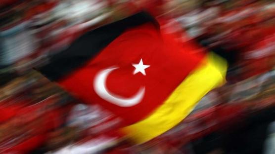Türkiye'den Almanya'ya ''askeri blokaj'' tepkisi!