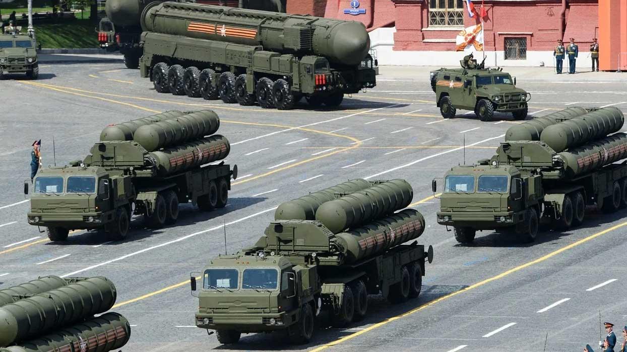 Rusya Savunma Bakanı Şoygu, S-500'lerin Rus ordusunun envanterine dahil edileceğini belirtti