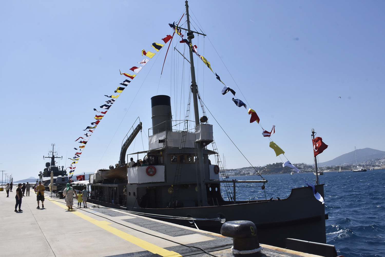 Bodrum'da, TCG Nusret Müze Gemisi ziyarete açıldı