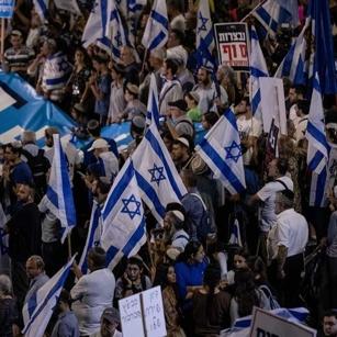 "İsrail'i yönetenler gerçek Yahudi değil"
