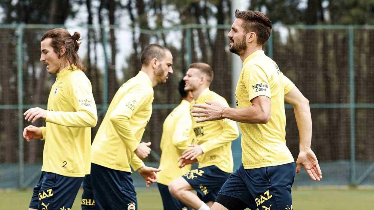 Fenerbahçe, Konyaspor maçı hazırlıklarına devam etti