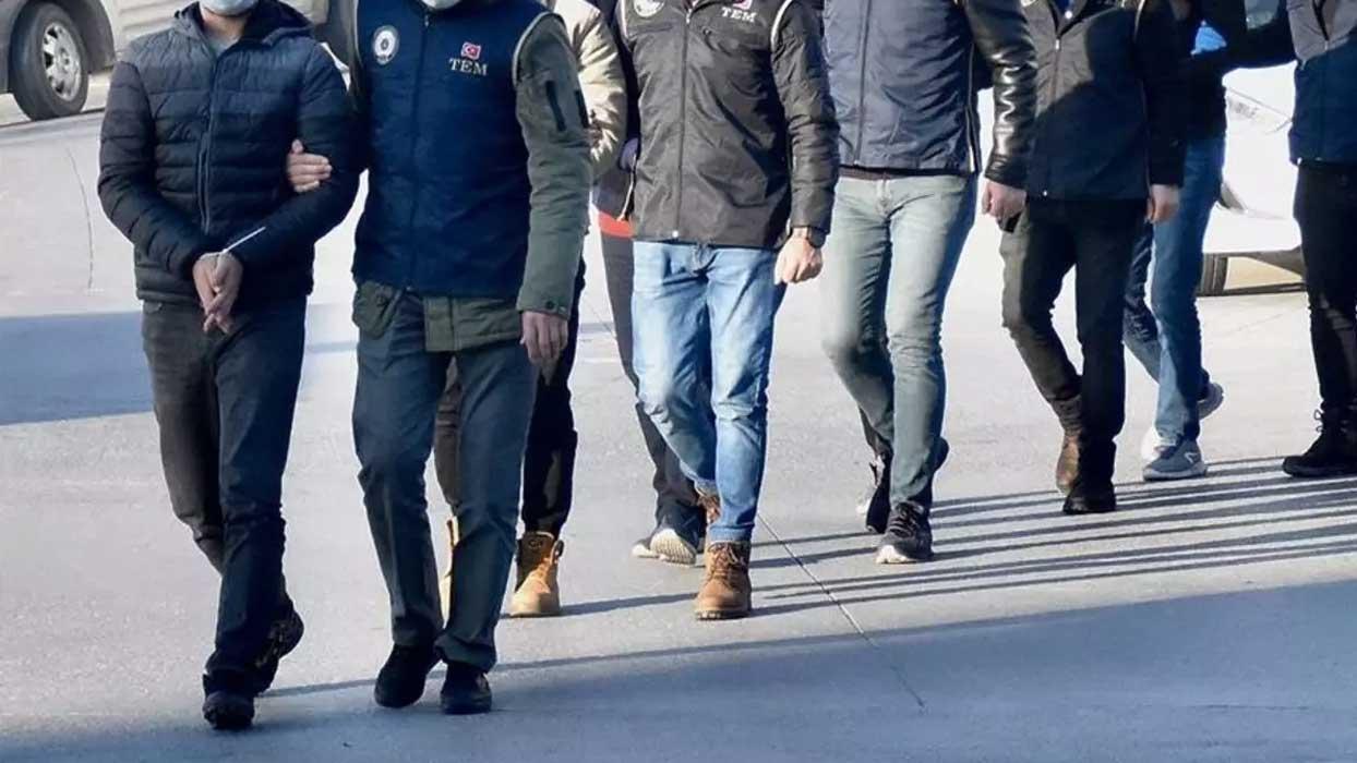 İstanbul'da "FETÖ'nün güncel öğrenci yapılanmasına" yönelik operasyon: 38 gözaltı