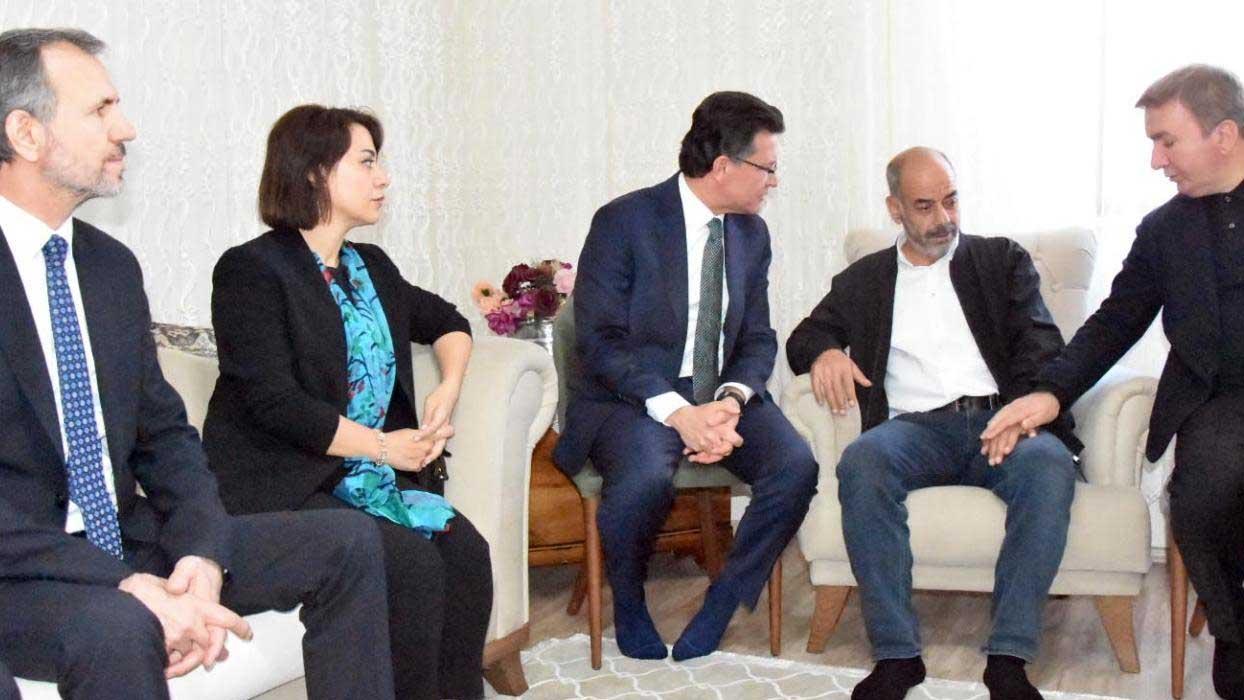 TBMM İliç Maden Kazasını Araştırma Komisyonundan işçilerin ailelerine taziye ziyareti