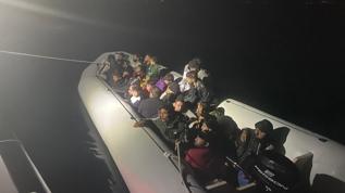 Bodrum açıklarında 22 düzensiz göçmen kurtarıldı 
