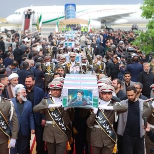 İran Cumhurbaşkanı Reisi'nin cenazesi Tahran'da 