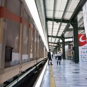 Türkiye'den hareket eden 20 tren Afganistan'a gidiyor