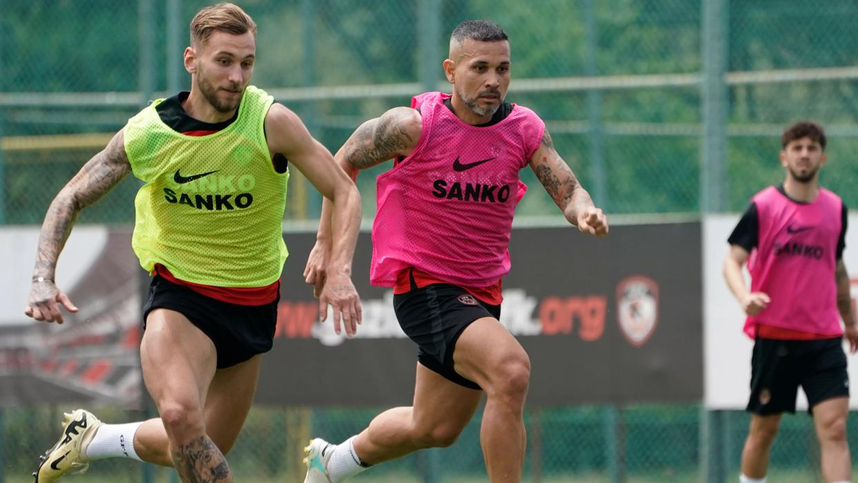 Gaziantep FK yarın Pendikspor'a konuk olacak