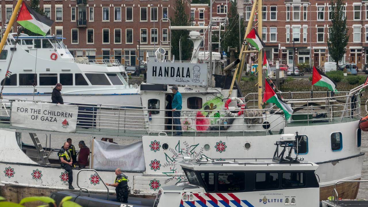 Gazze için Norveç'ten yola çıkan Özgürlük Filosu'na ait gemi Hollanda'ya vardı