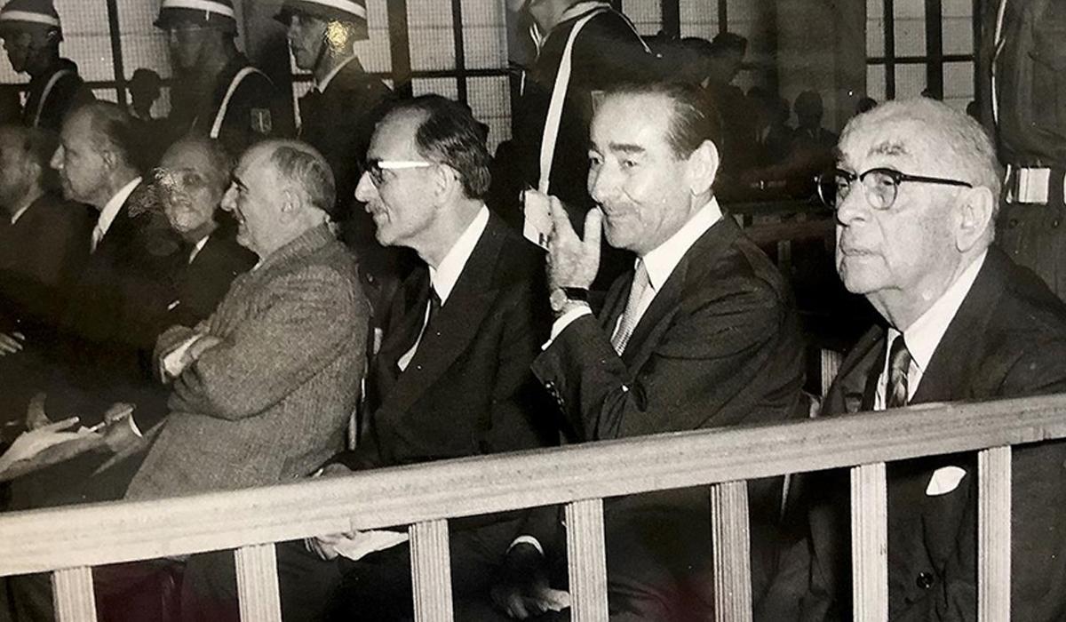 Cemil Koçak: 27 Mayıs, Türkiye'ye darbe felsefesi getirdi