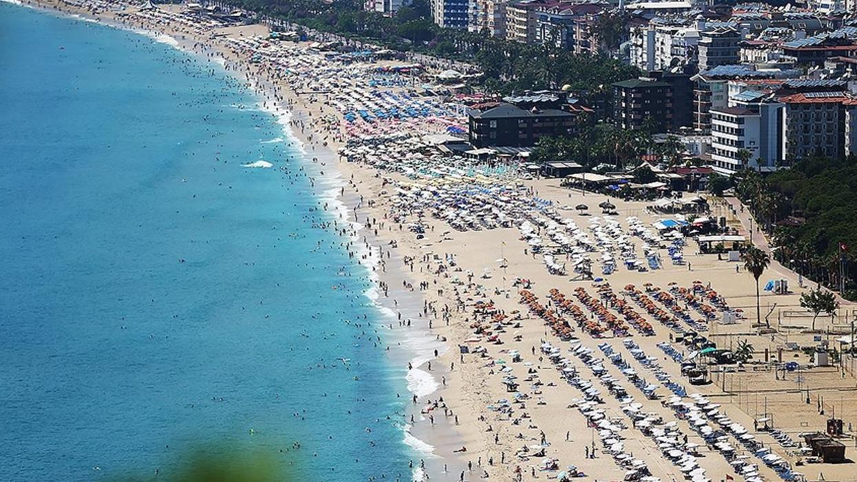 Antalya'da Kurban Bayramı tatili için oteller şimdiden yüzde 80 doldu