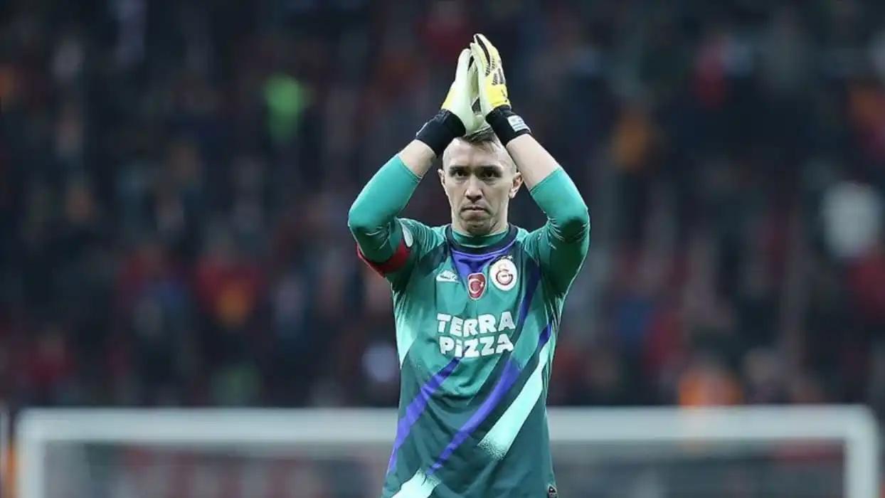 Fernando Muslera, Süper Lig tarihine geçti