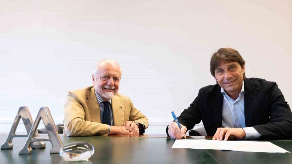Napoli'nin yeni teknik direktörü Antonio Conte oldu!