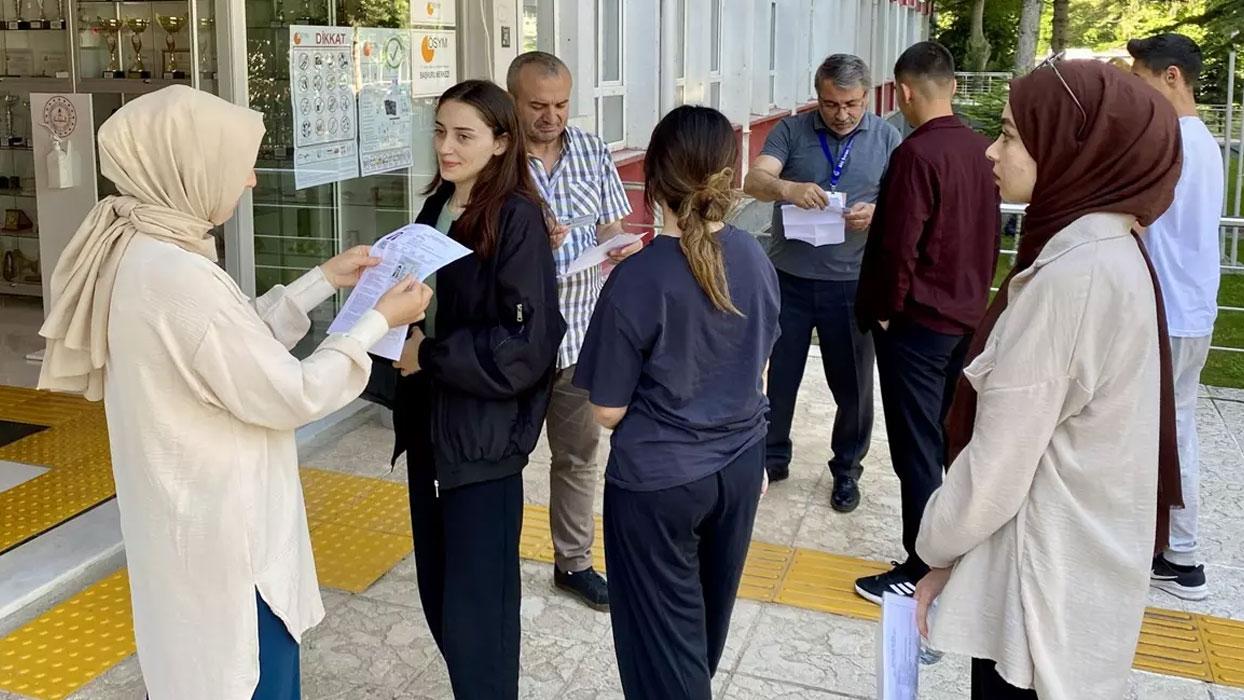 YKS'de Alan Yeterlilik Testleri oturumu başladı