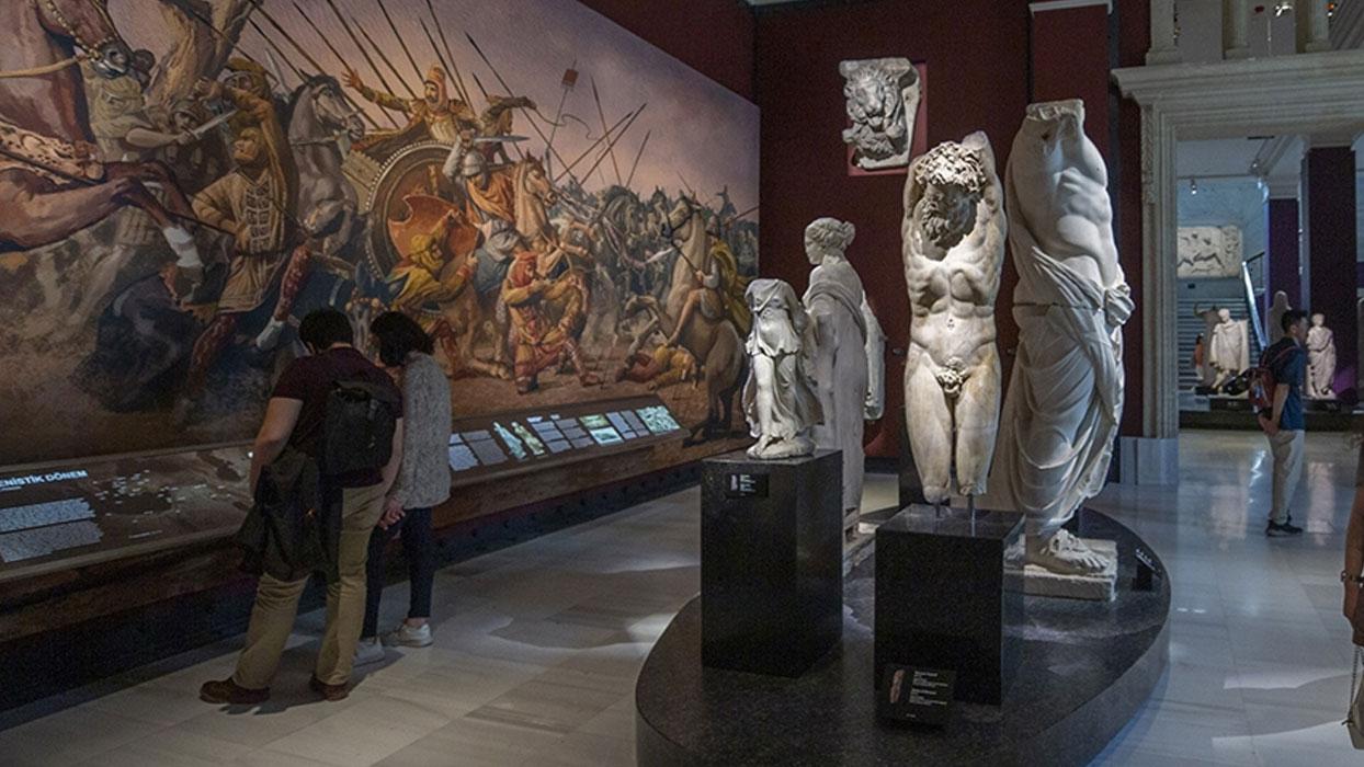 İstanbul'un saray ve müzeleri bayramda ziyaretçilerini bekliyor