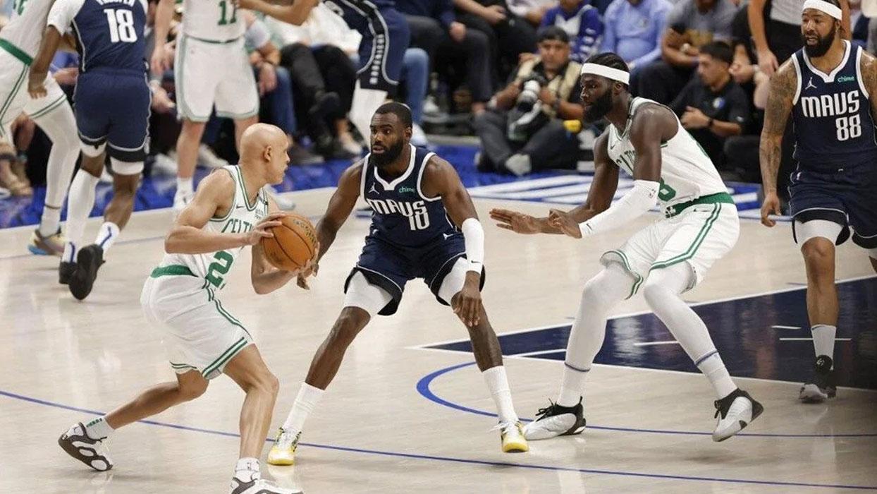 Mavericks, NBA final serisinde durumu 3-1'e getirdi