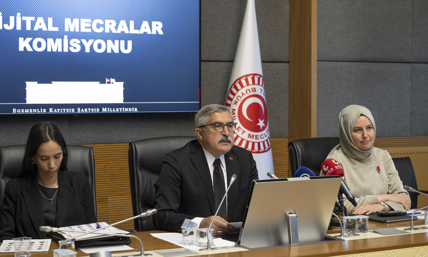 TBMM'de bir ilk! Google'dan Türkiye'ye üst düzey sunum: Masaya oturmaya hazırız