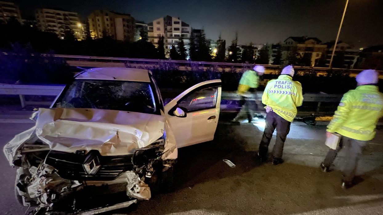 Bursa'da 2 otomobilin çarpıştığı kazada 1 kişi öldü