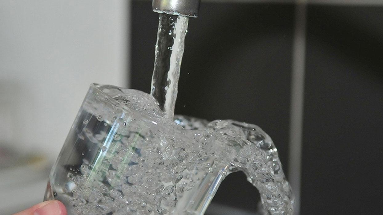 İzmir'de su ve atık su tarifelerine zam yapıldı