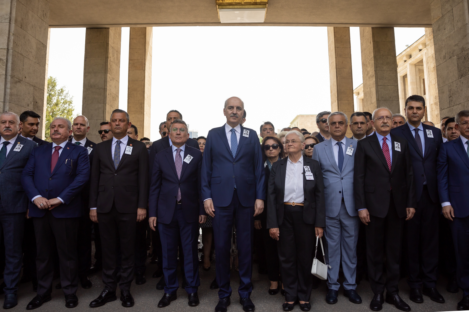 Türkiye'nin 3. Cumhurbaşkanı Celal Bayar'ın kızı Nilüfer Gürsoy için Meclis'te cenaze töreni düzenlendi