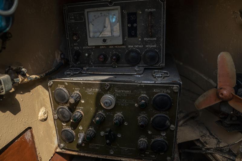 Ukrayna ordusu Donetsk Oblastı'nda UR-77 Meteorit mayın temizleme ...