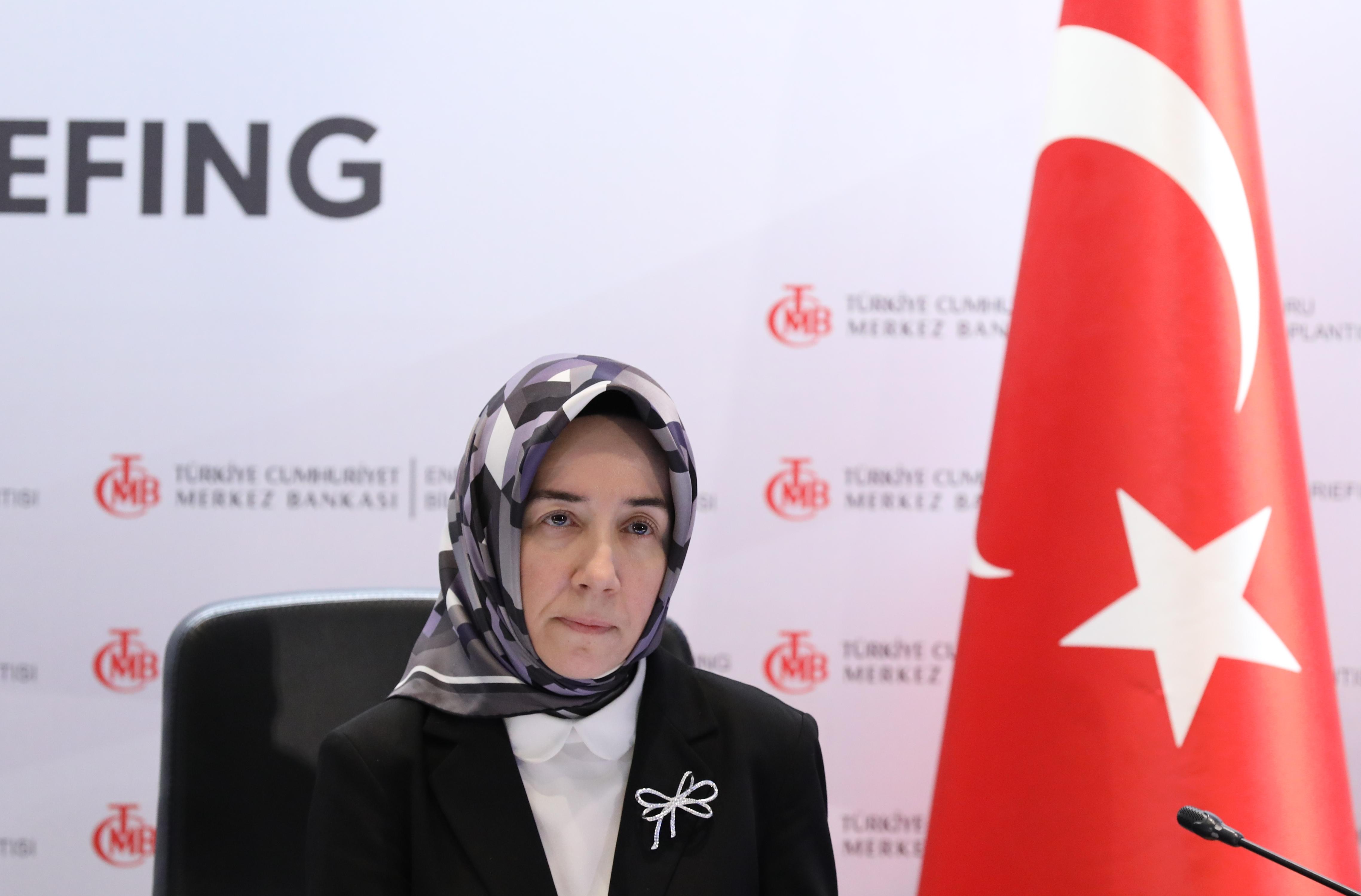 TCMB Başkan Yardımcısı Hatice Karahan, JP Morgan'ın yatırımcı toplantısında sunum yaptı: