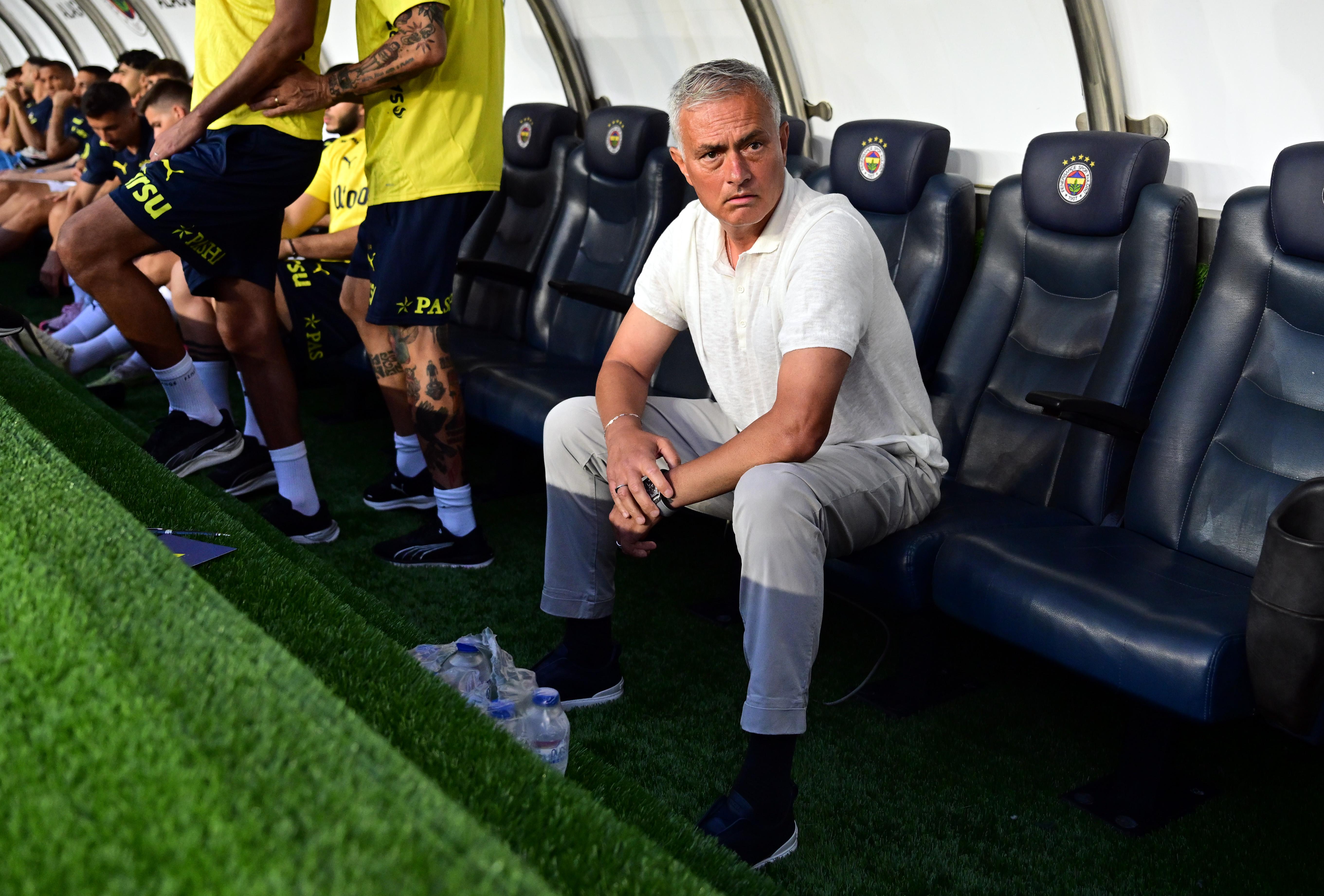 Jose Mourinho'nun kararından sonra nihai kadro açıklanacak