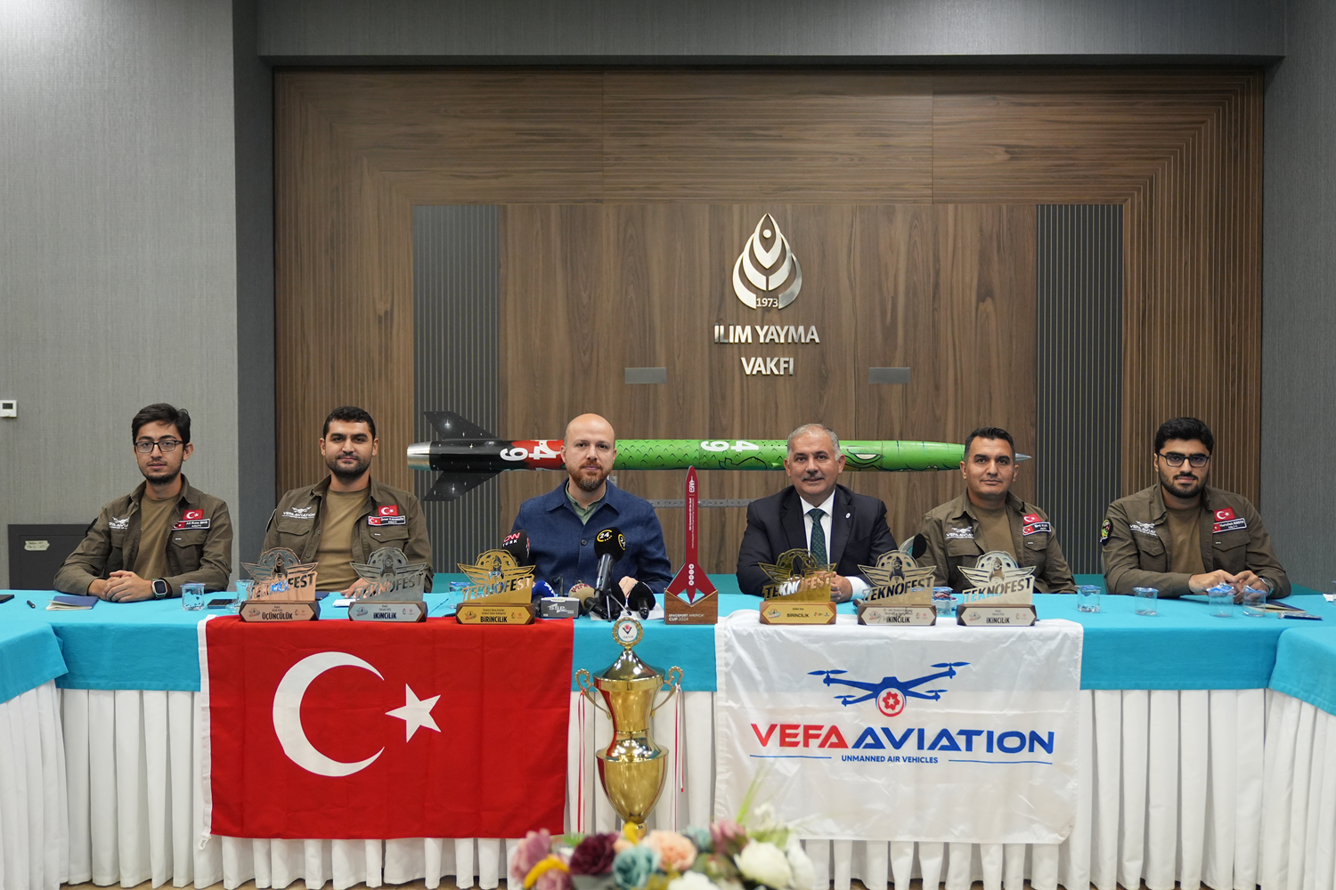 Vefa Havacılık Takımı'na Filistin bayrağı sansürü! Bilal Erdoğan tepki gösterdi