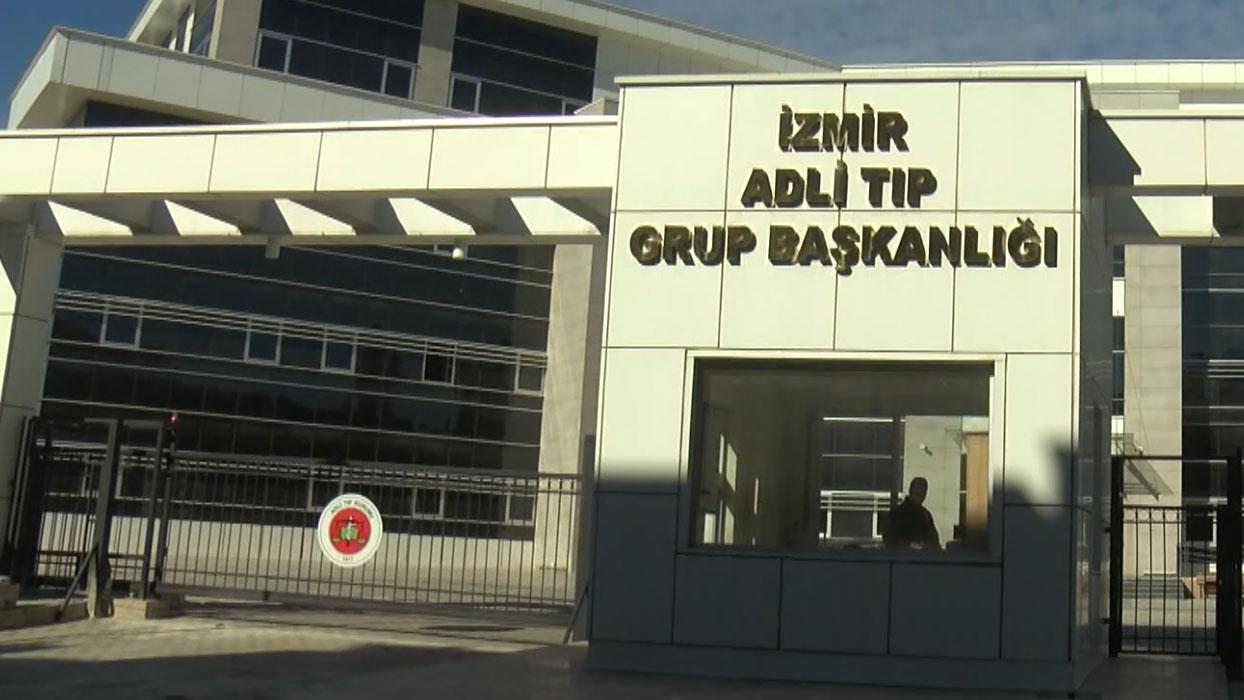 İzmir Konak'ta Bıçaklı Kavga: 1 Ölü, 2 Yaralı!