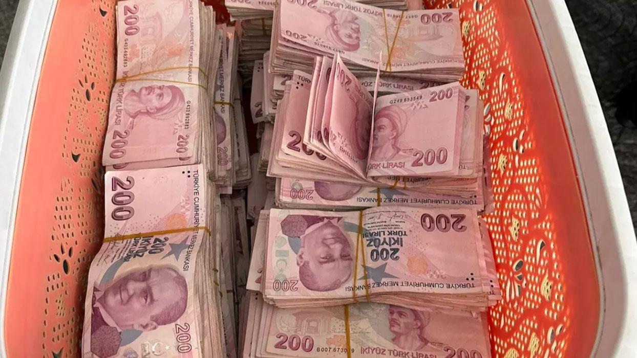 İzmir'de ''Demirdaşlar'' suç örgütüne operasyon