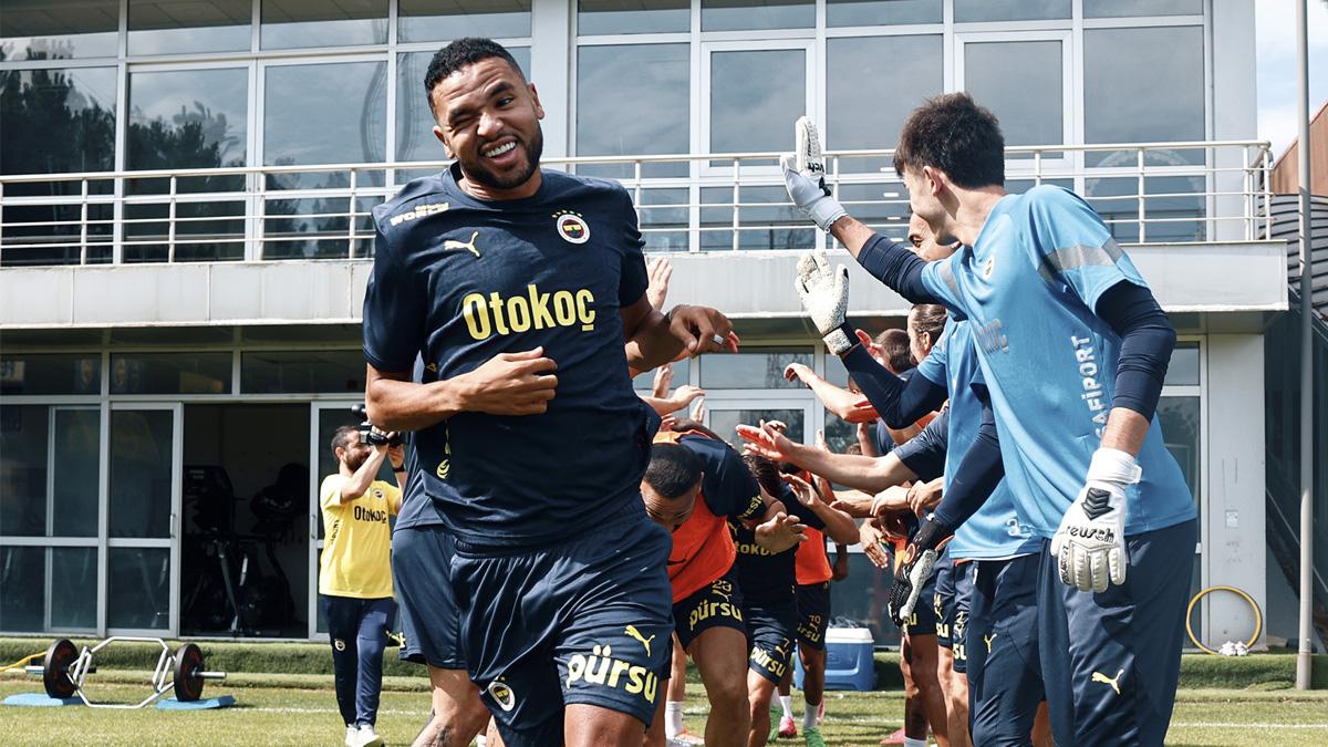 Youssef En-Nesyri takımla ilk idmanına çıktı