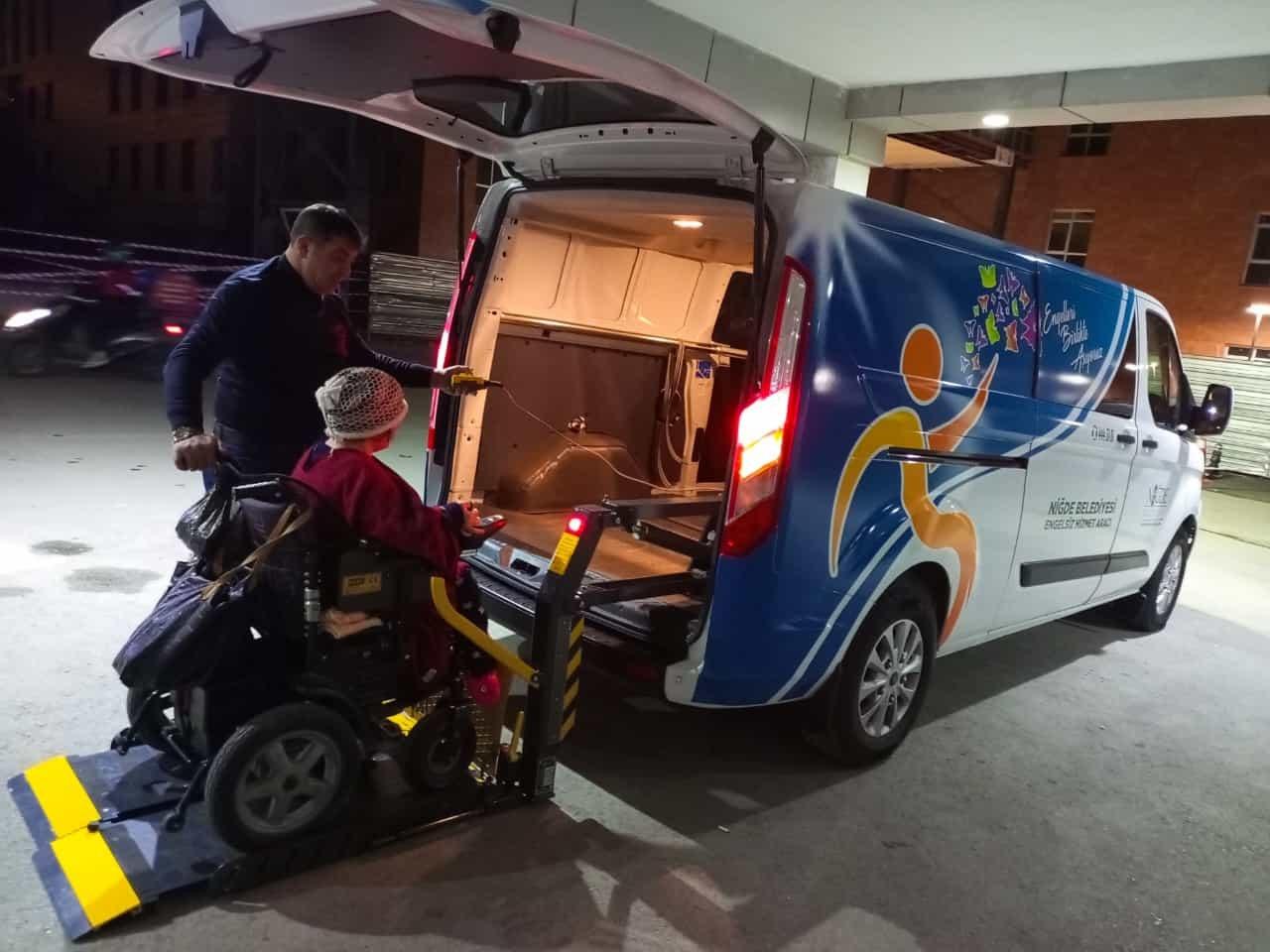 ‘Engelsiz Taksi' engelleri ortadan kaldırıyor