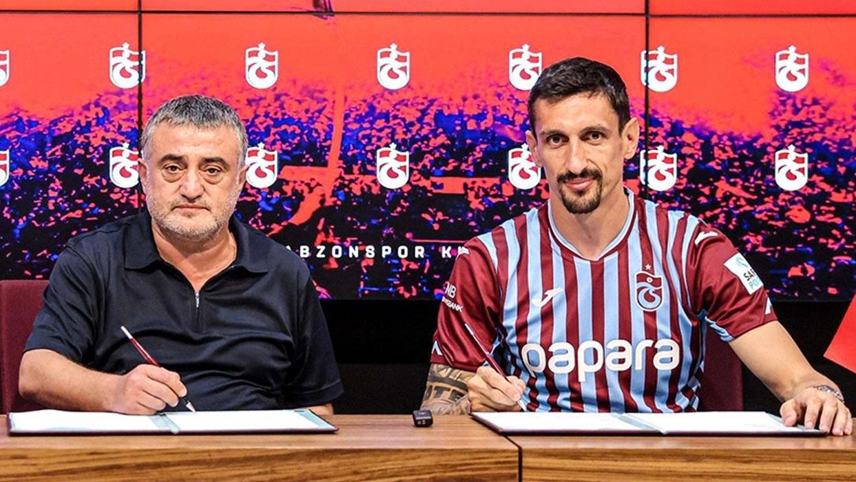 Trabzonspor, Karadağlı savunma oyuncusu Stefan Savic ile 3 yıllık anlaşma sağladı