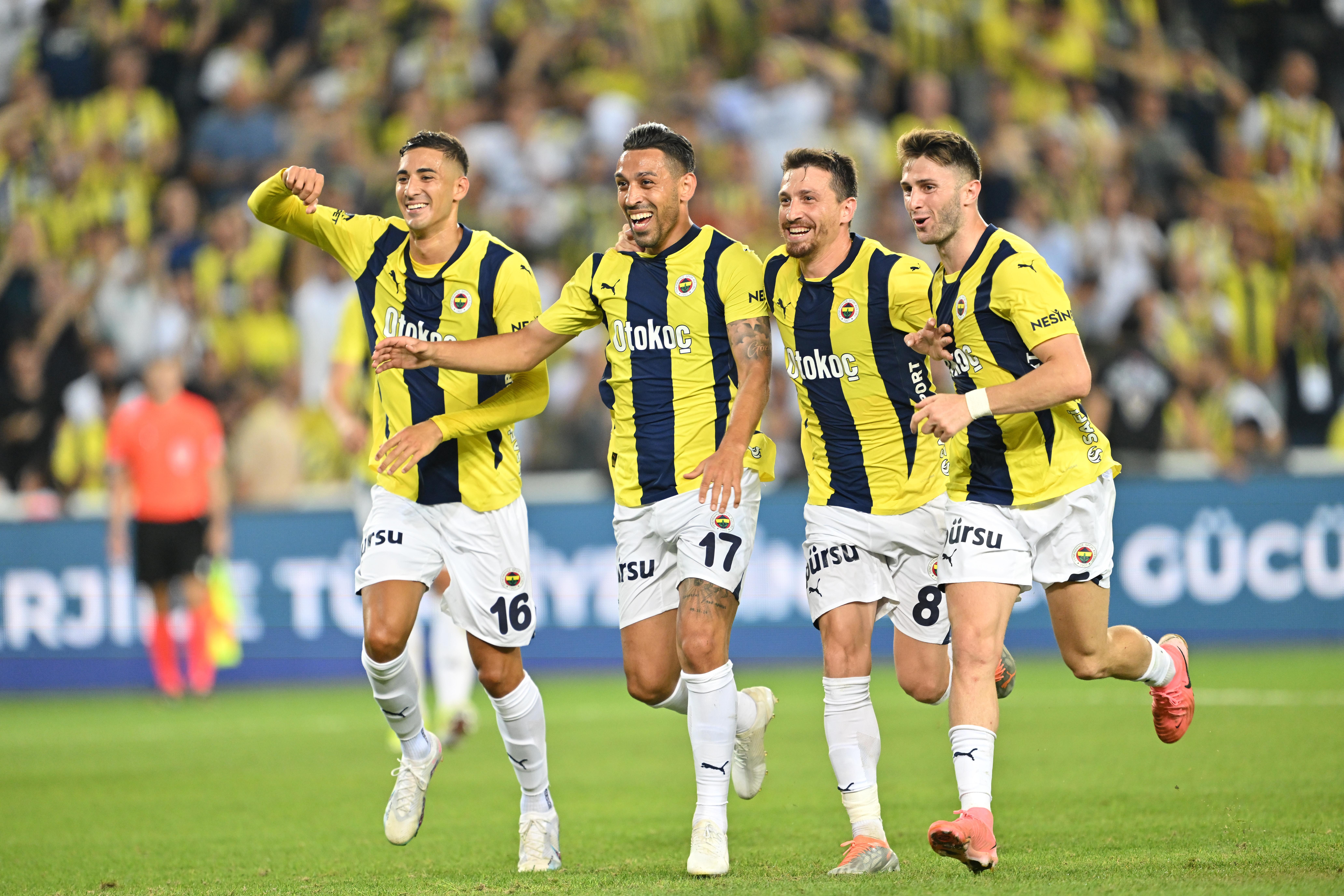 Fenerbahçe'ye 45 dakika yetti! Kanarya galibiyetle turladı