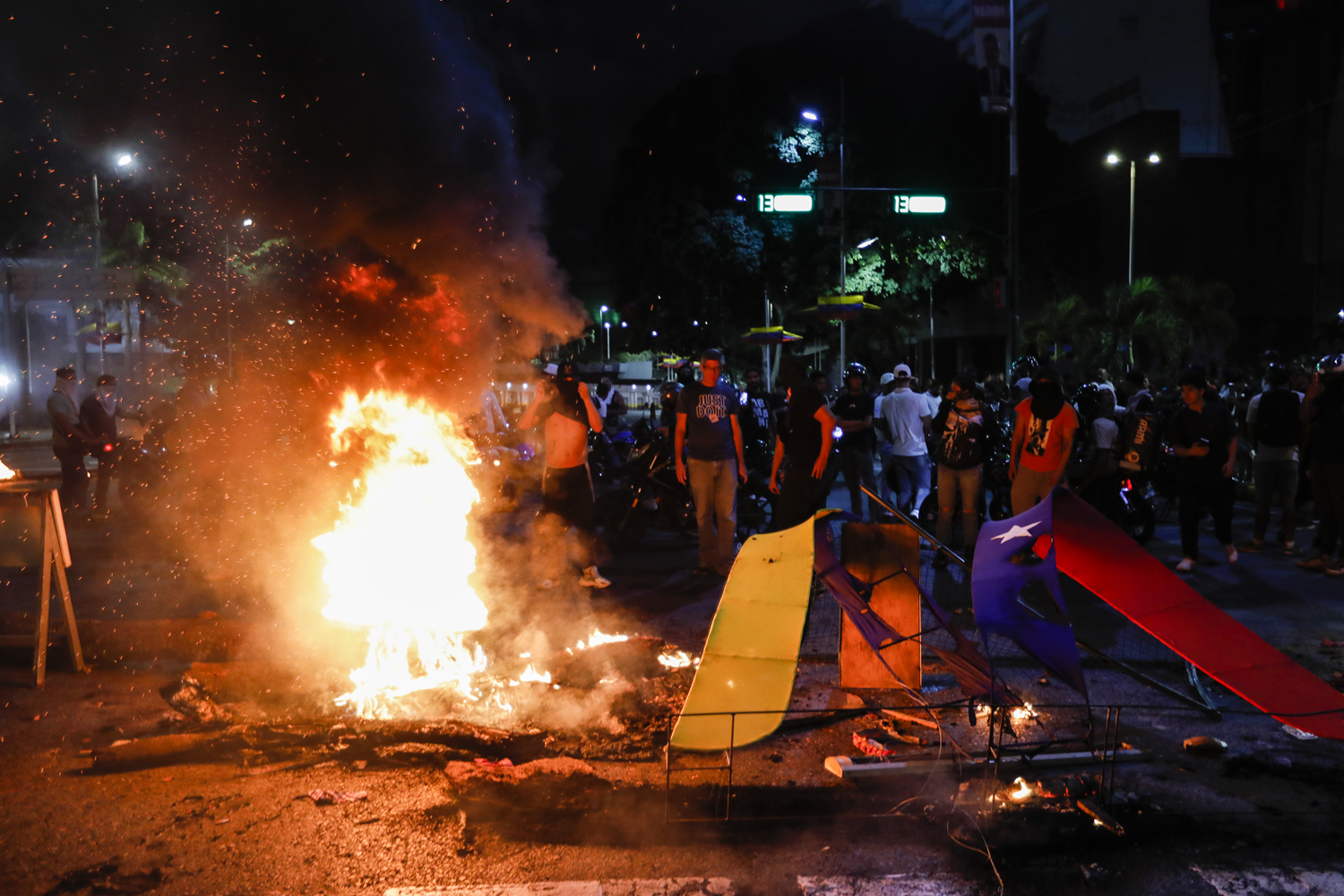 Venezuela'da seçim sonuçlarına yönelik protesto