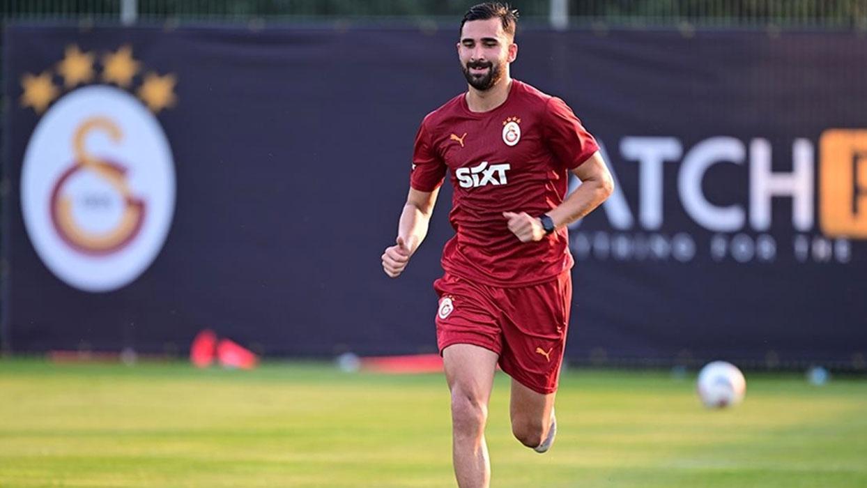 Galatasaraylı futbolcu Emin Bayram, Belçika takımı KVC Westerlo'ya transfer oldu